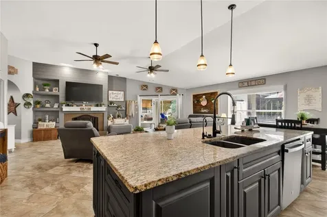 2040 Park Forest Boulevard Mount Dora FL 32757