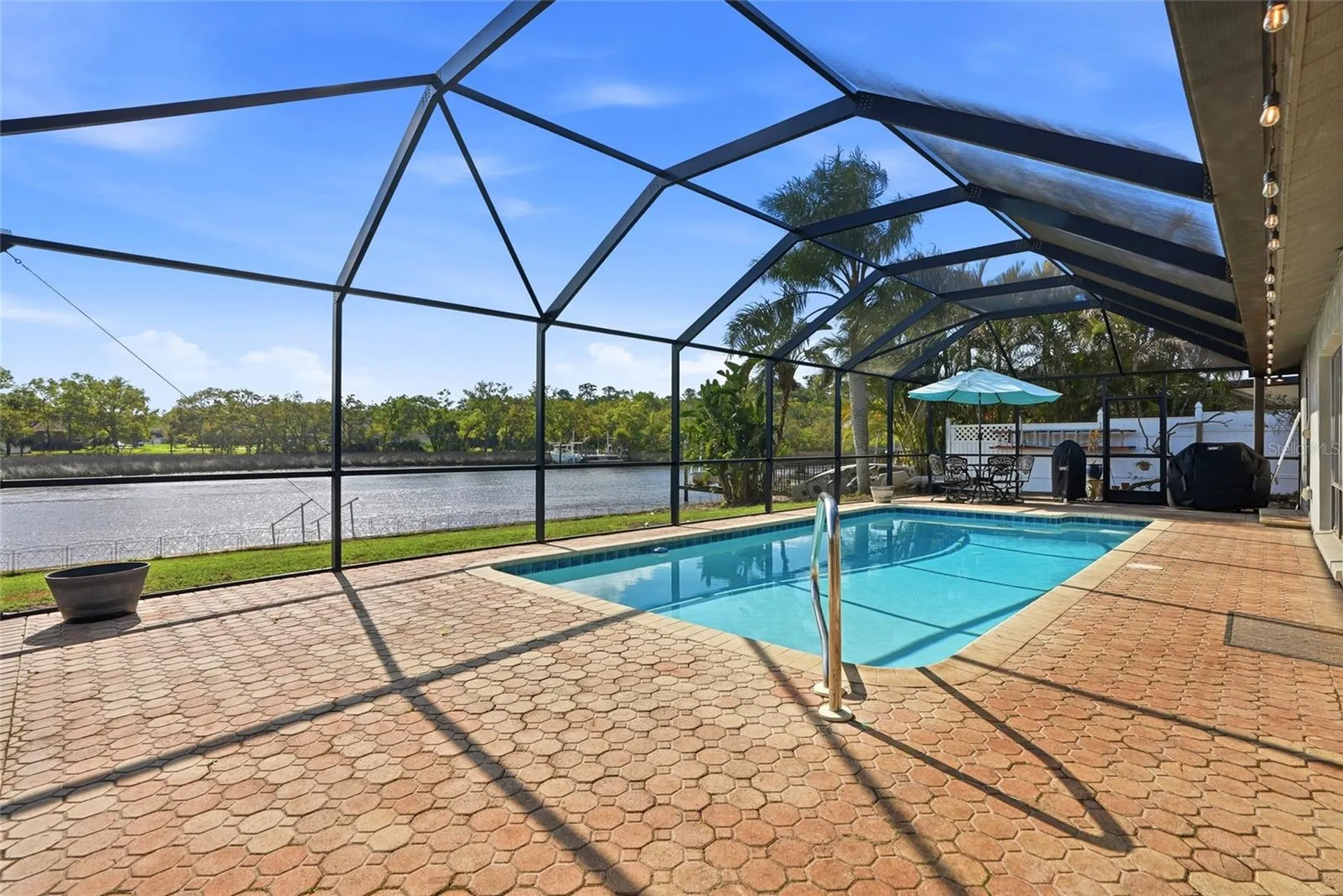 1326 Flotilla Drive Holiday FL 34690