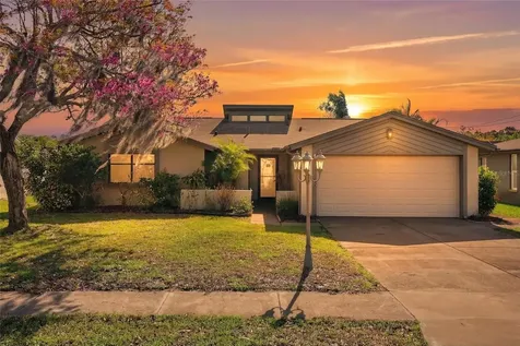 1326 Flotilla Drive Holiday FL 34690