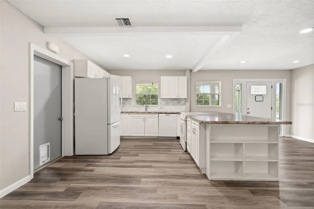 5929 Murdock Avenue Sarasota FL 34231