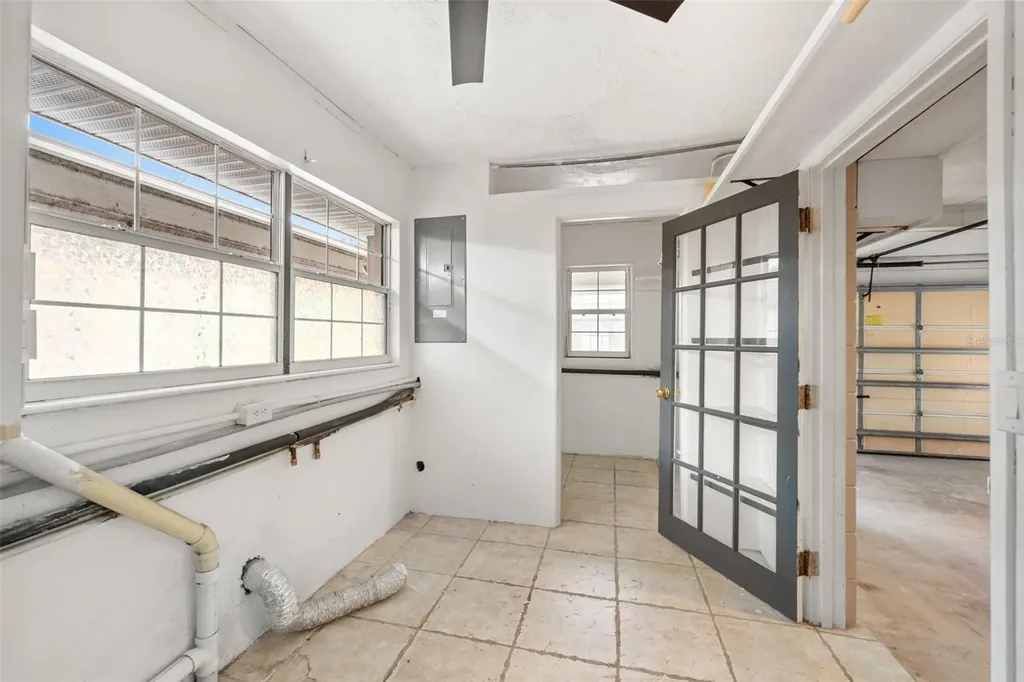 5929 Murdock Avenue Sarasota FL 34231