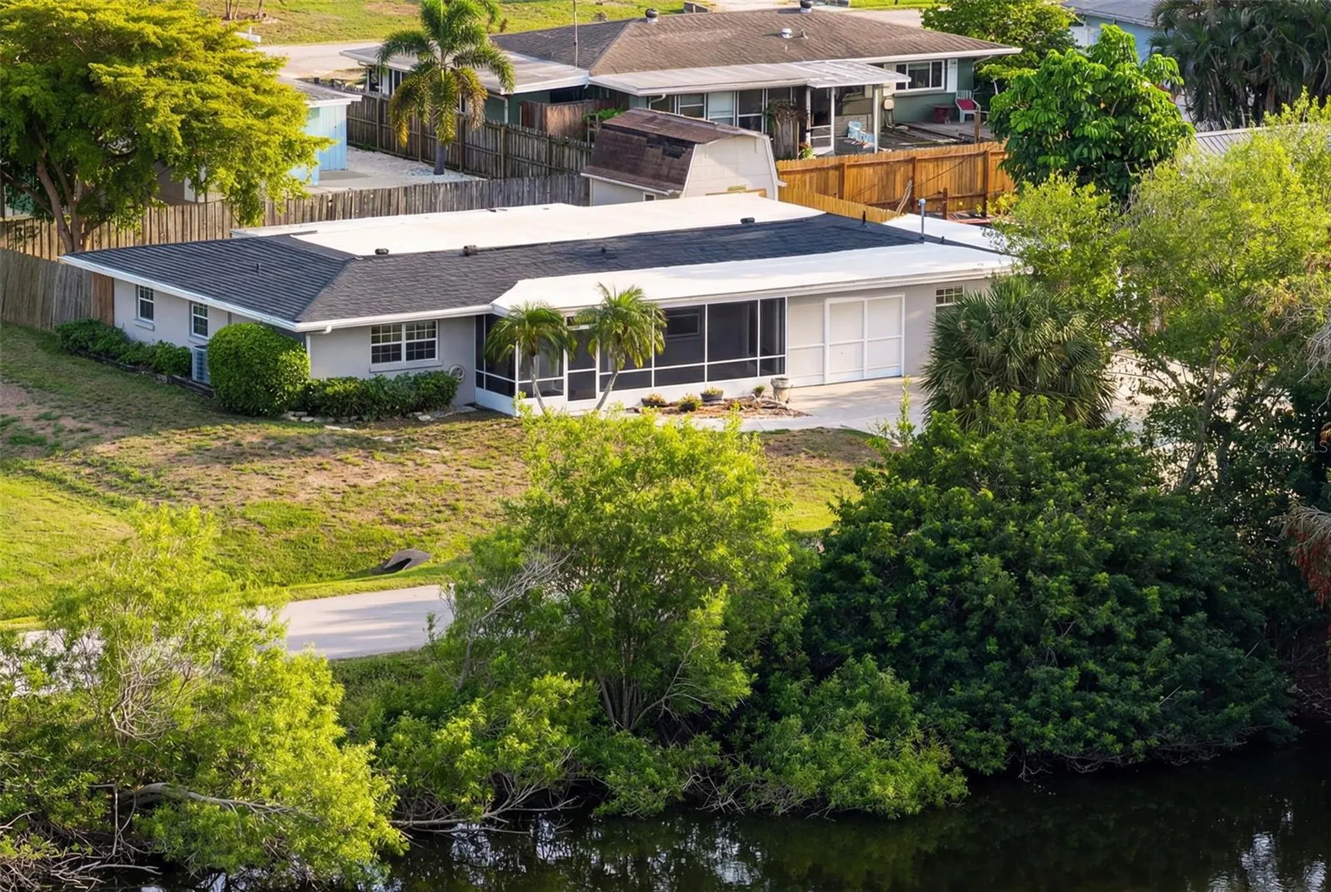 5929 Murdock Avenue Sarasota FL 34231