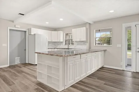 5929 Murdock Avenue Sarasota FL 34231