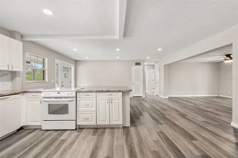 5929 Murdock Avenue Sarasota FL 34231