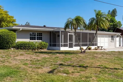 5929 Murdock Avenue Sarasota FL 34231