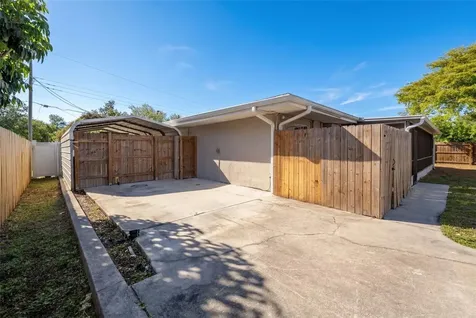 5929 Murdock Avenue Sarasota FL 34231