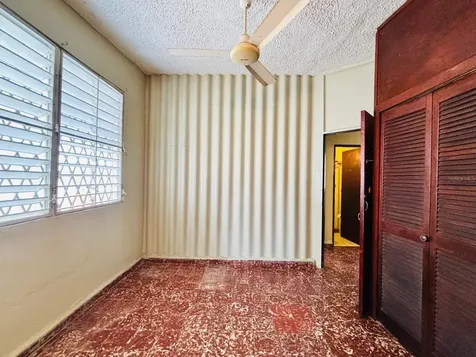 910 Calle 1 SE Reparto Metropolitano San Juan PR 00921