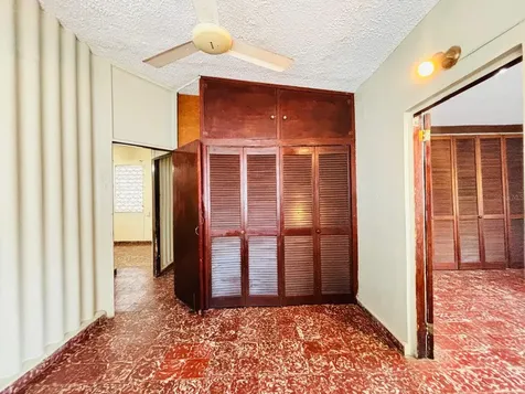 910 Calle 1 SE Reparto Metropolitano San Juan PR 00921