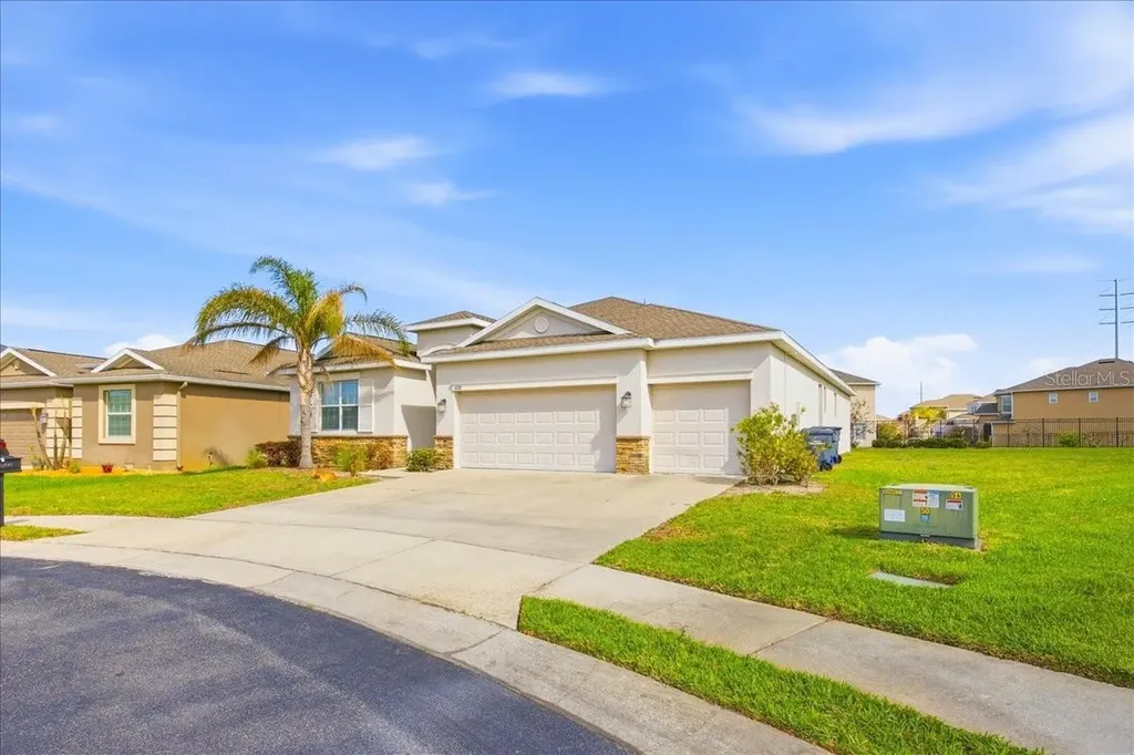 4208 Cortland Drive Davenport FL 33837