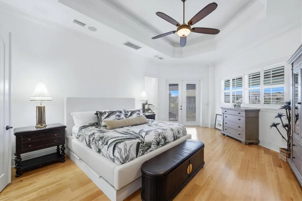 7755 Holiday Drive N Sarasota FL 34231
