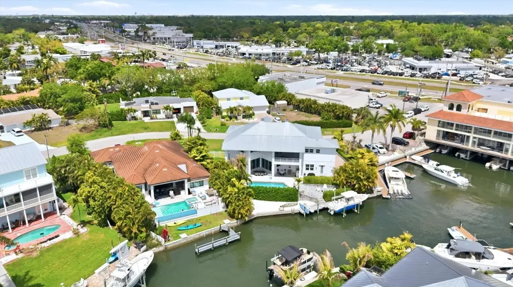 7755 Holiday Drive N Sarasota FL 34231