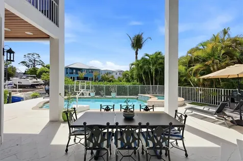 7755 Holiday Drive N Sarasota FL 34231