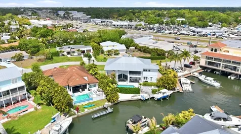 7755 Holiday Drive N Sarasota FL 34231