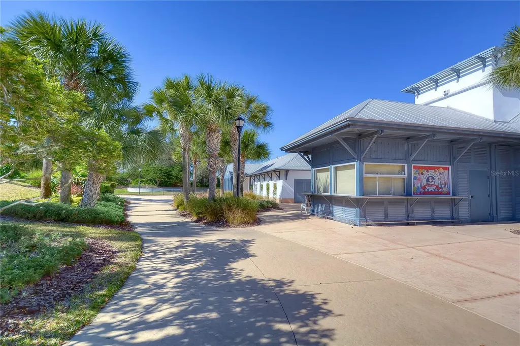 16926 Hawkridge Road Lithia FL 33547