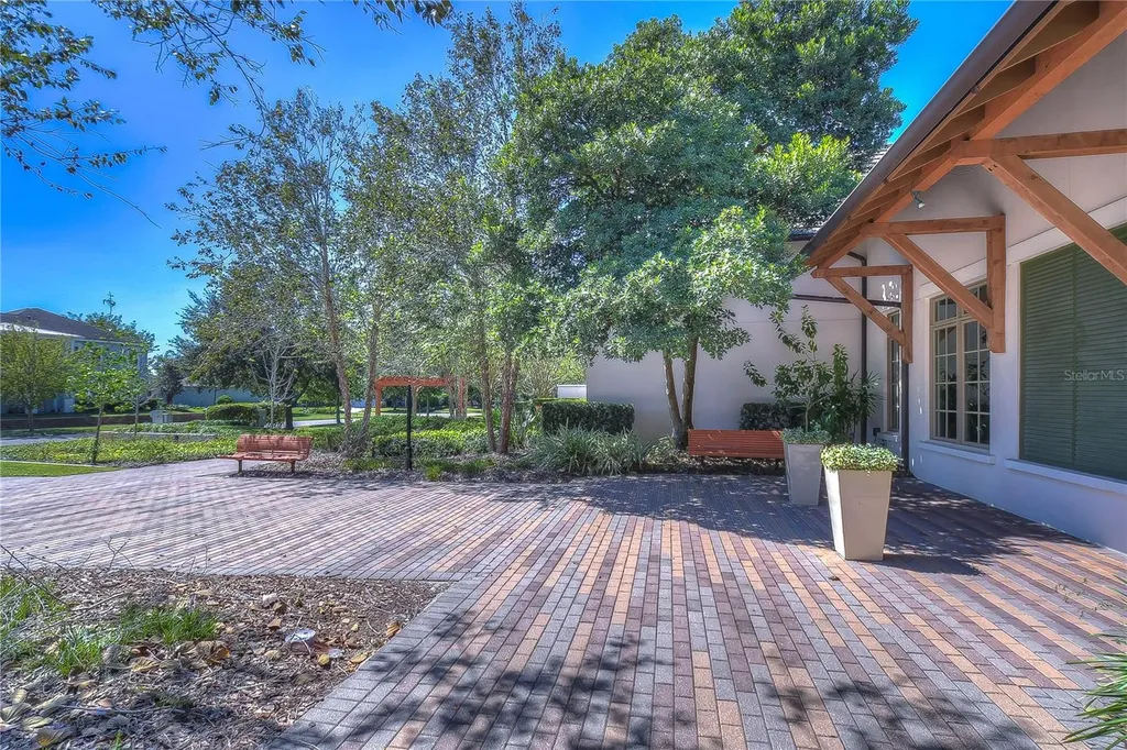 16926 Hawkridge Road Lithia FL 33547