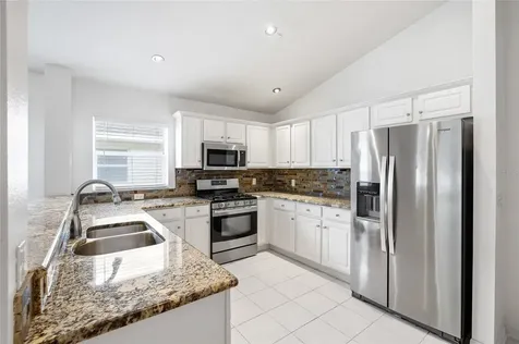 16926 Hawkridge Road Lithia FL 33547