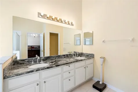 16926 Hawkridge Road Lithia FL 33547