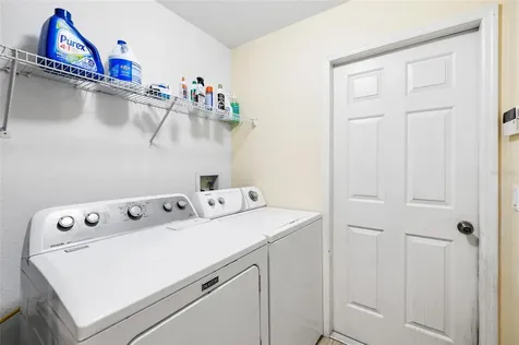 16926 Hawkridge Road Lithia FL 33547