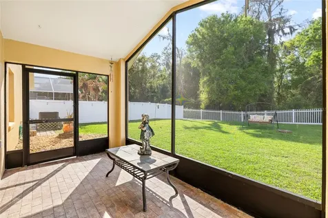 16926 Hawkridge Road Lithia FL 33547