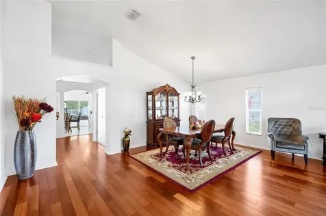 16926 Hawkridge Road Lithia FL 33547