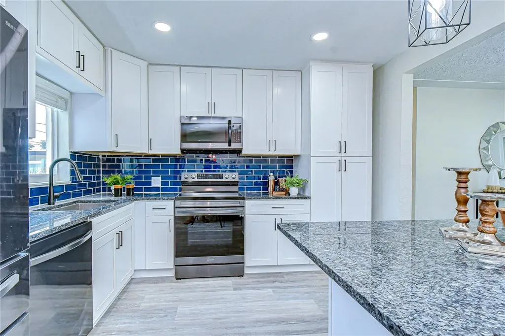 4312 80th Avenue N Pinellas Park FL 33781