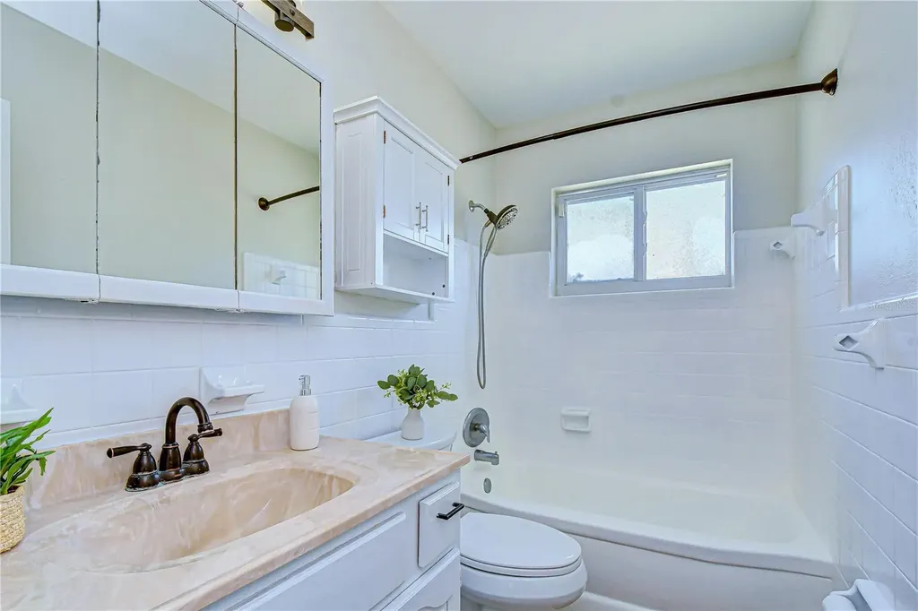 4312 80th Avenue N Pinellas Park FL 33781