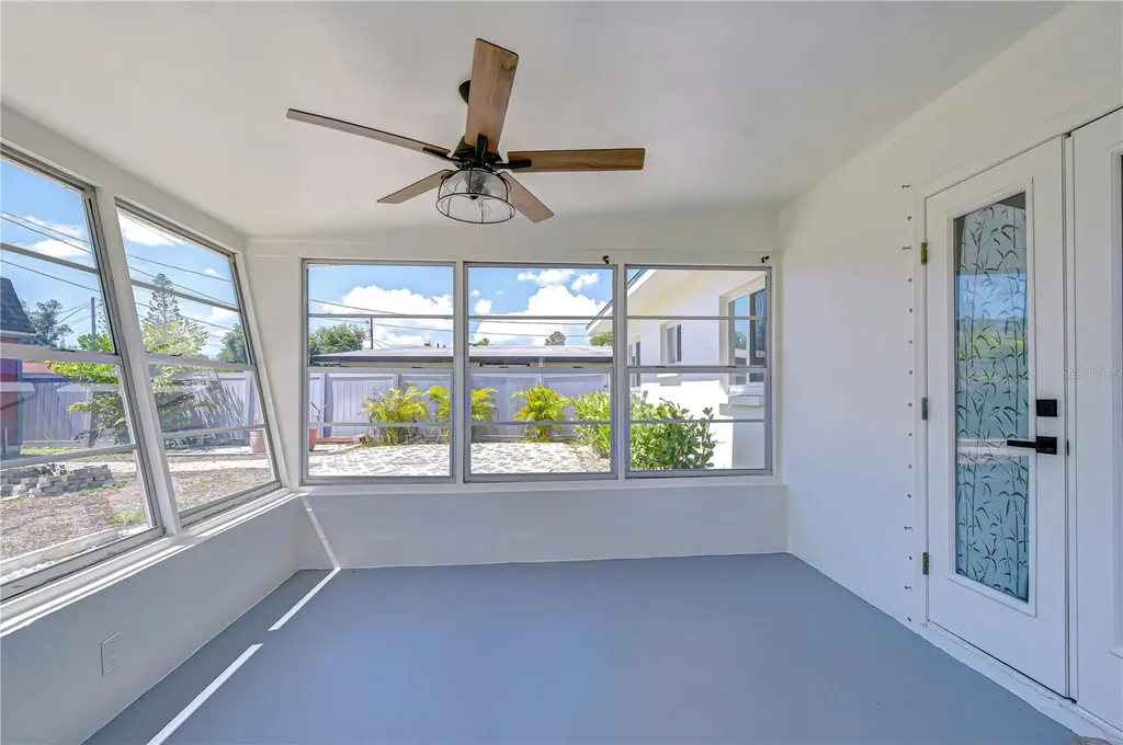 4312 80th Avenue N Pinellas Park FL 33781