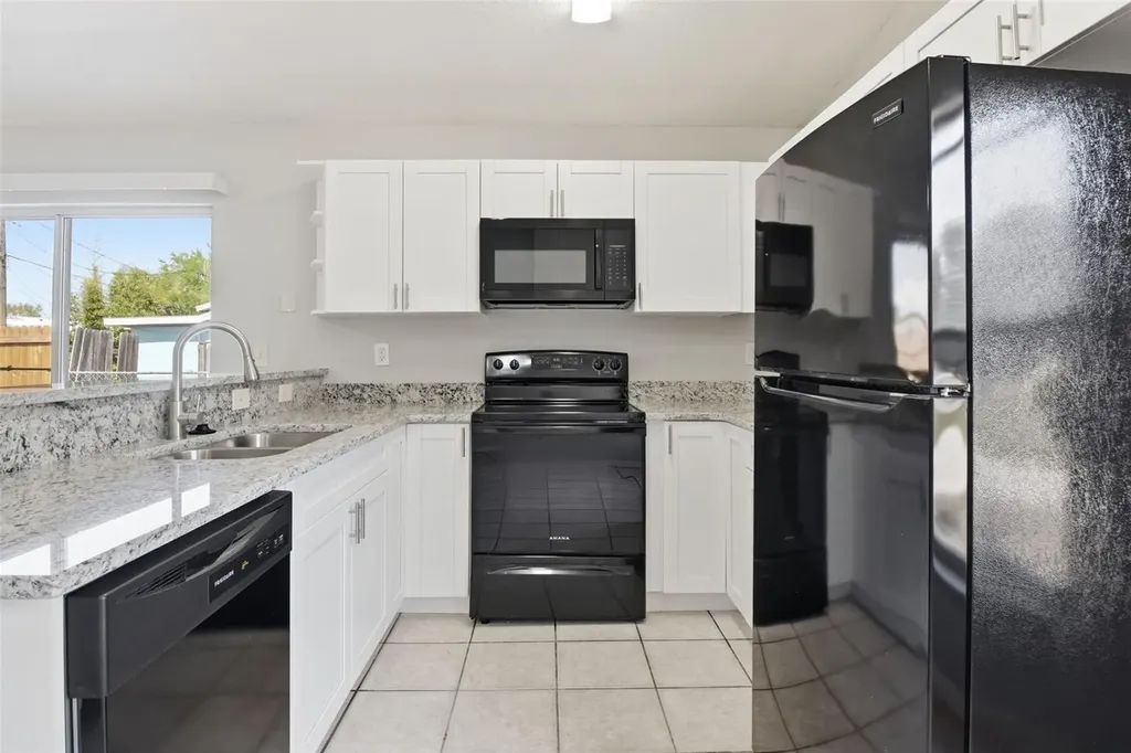 6018 Flora Terrace Apollo Beach FL 33572
