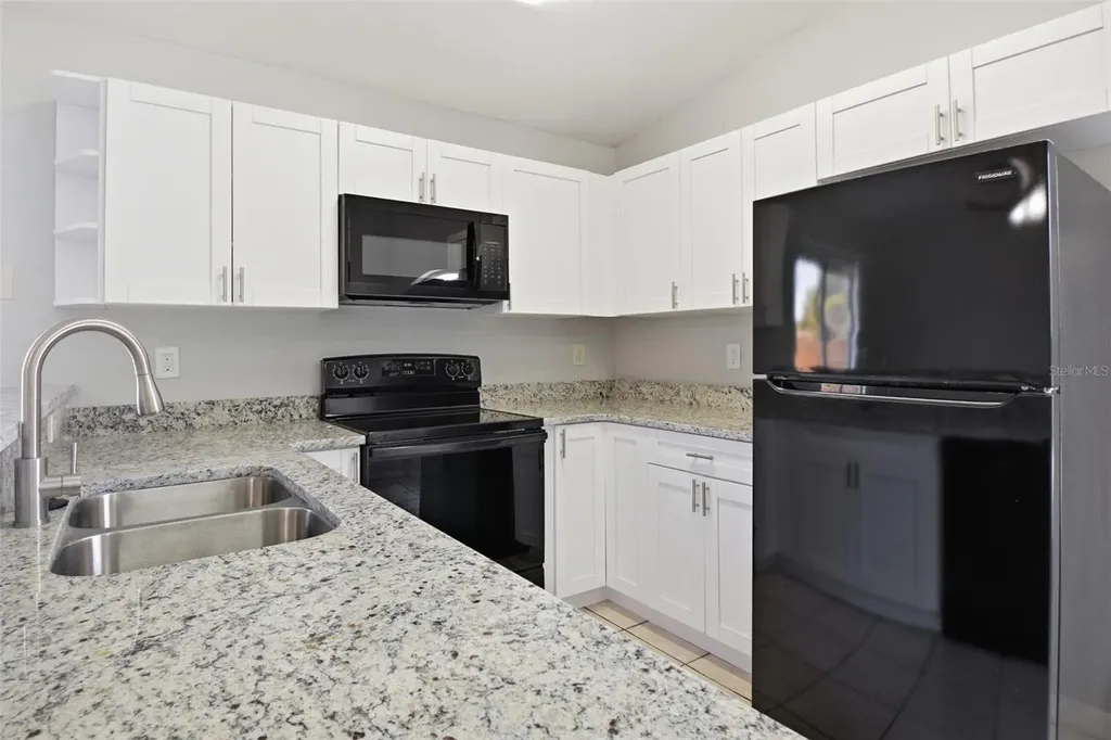 6018 Flora Terrace Apollo Beach FL 33572