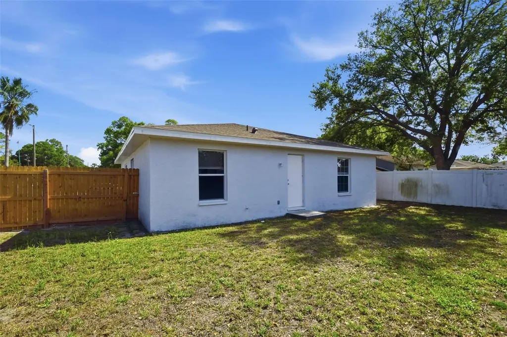 6018 Flora Terrace Apollo Beach FL 33572