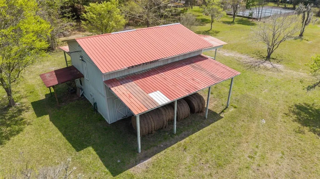 16638 N Highway 329 Reddick FL 32686