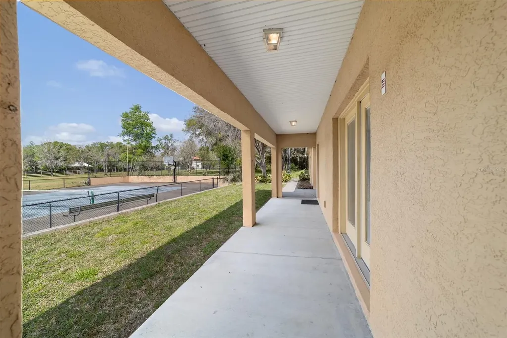 16638 N Highway 329 Reddick FL 32686