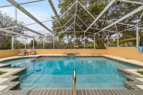 16638 N Highway 329 Reddick FL 32686