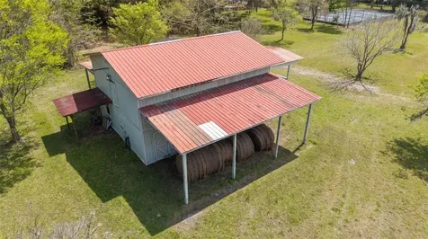 16638 N Highway 329 Reddick FL 32686