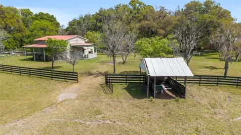 16638 N Highway 329 Reddick FL 32686