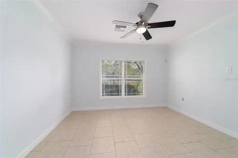16638 N Highway 329 Reddick FL 32686