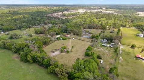 16638 N Highway 329 Reddick FL 32686