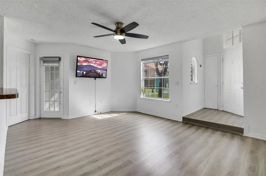 413 Fountainhead Circle Kissimmee FL 34741
