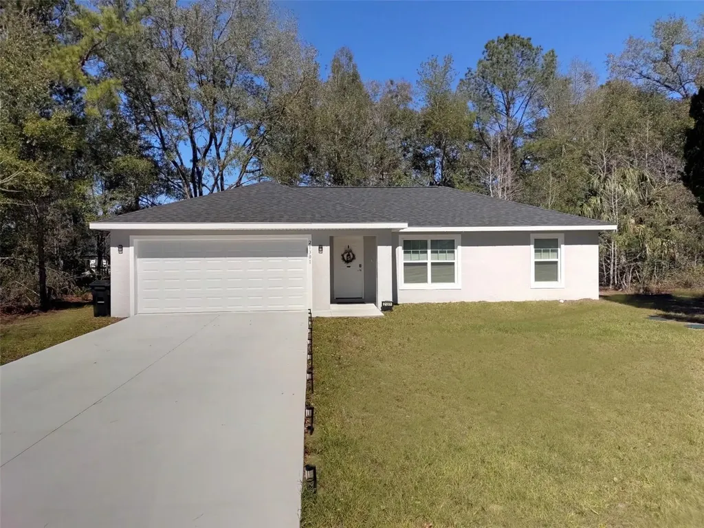 21301 SW Rainbow Lakes Boulevard Dunnellon FL 34431