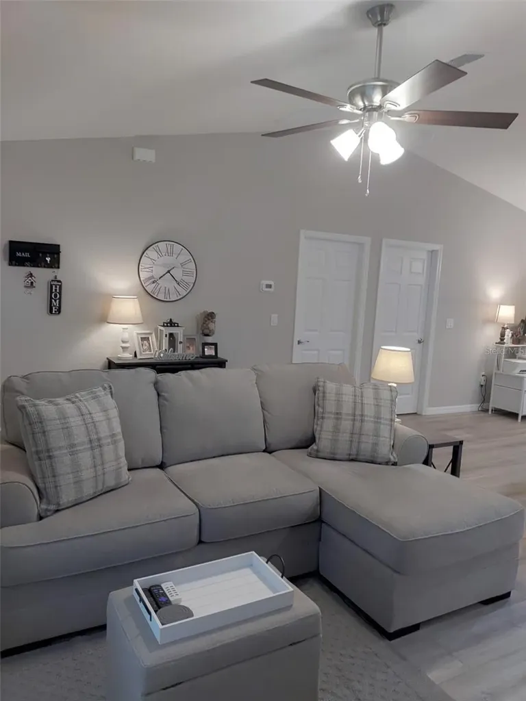 21301 SW Rainbow Lakes Boulevard Dunnellon FL 34431