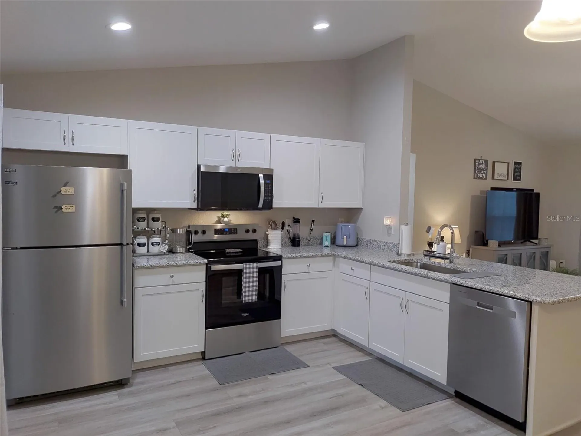 21301 SW Rainbow Lakes Boulevard Dunnellon FL 34431