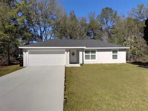 21301 SW Rainbow Lakes Boulevard Dunnellon FL 34431
