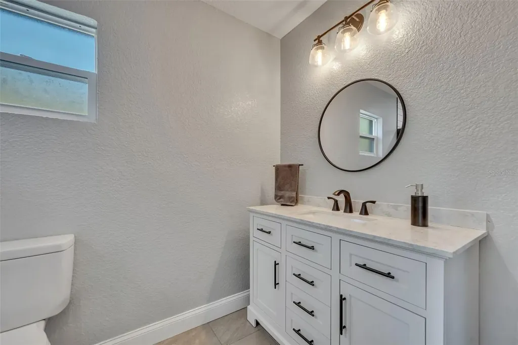 1350 Arapaho Trail Geneva FL 32732