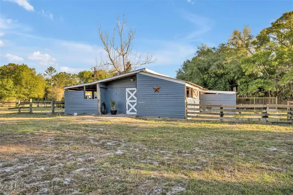 1350 Arapaho Trail Geneva FL 32732