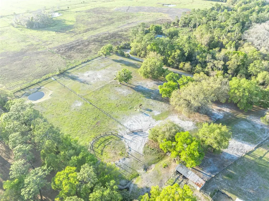 1350 Arapaho Trail Geneva FL 32732
