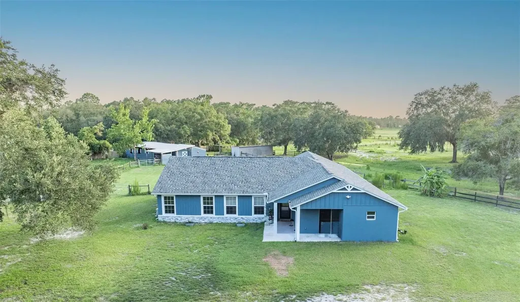 1350 Arapaho Trail Geneva FL 32732