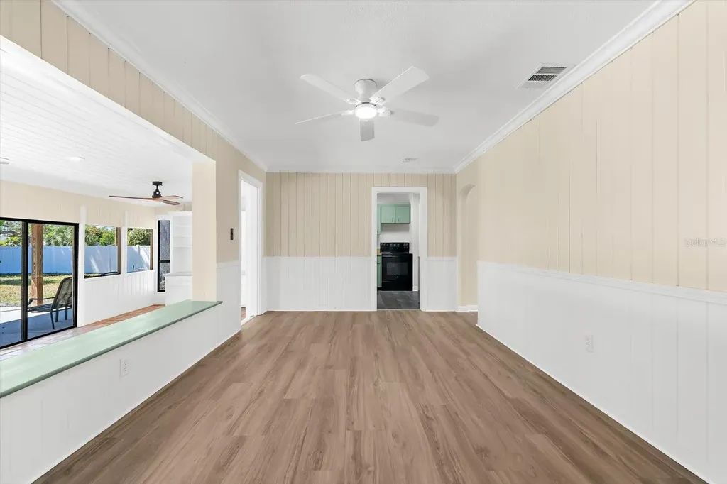 7807 Senrab Drive Bradenton FL 34209