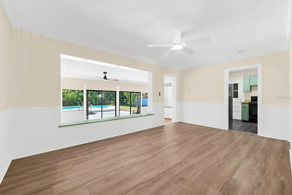7807 Senrab Drive Bradenton FL 34209