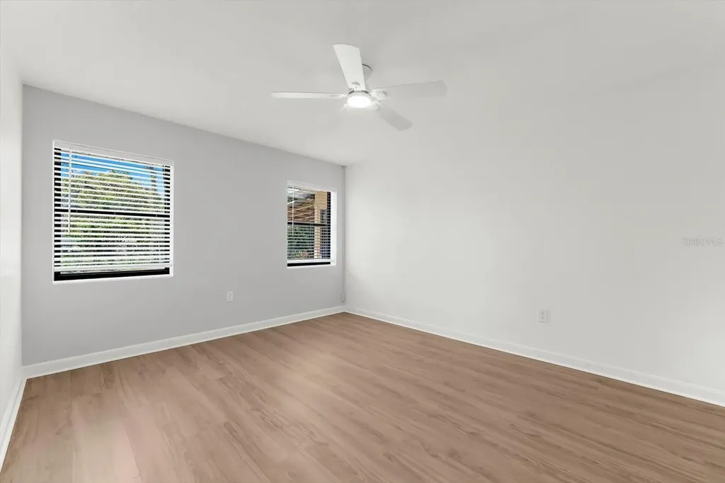7807 Senrab Drive Bradenton FL 34209