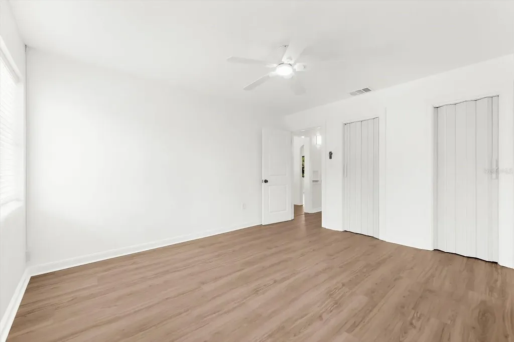 7807 Senrab Drive Bradenton FL 34209